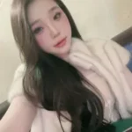July profile photo